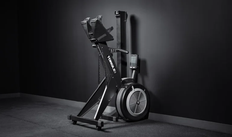 2024_12_03-RowerShotsForWebsite-2087_1035x